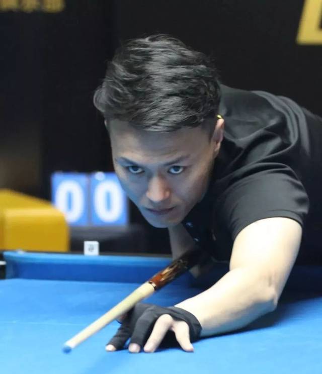 在本次女子 在本次女子